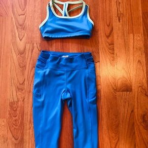 Girl’s Avia Two Piece Set Size 4-5